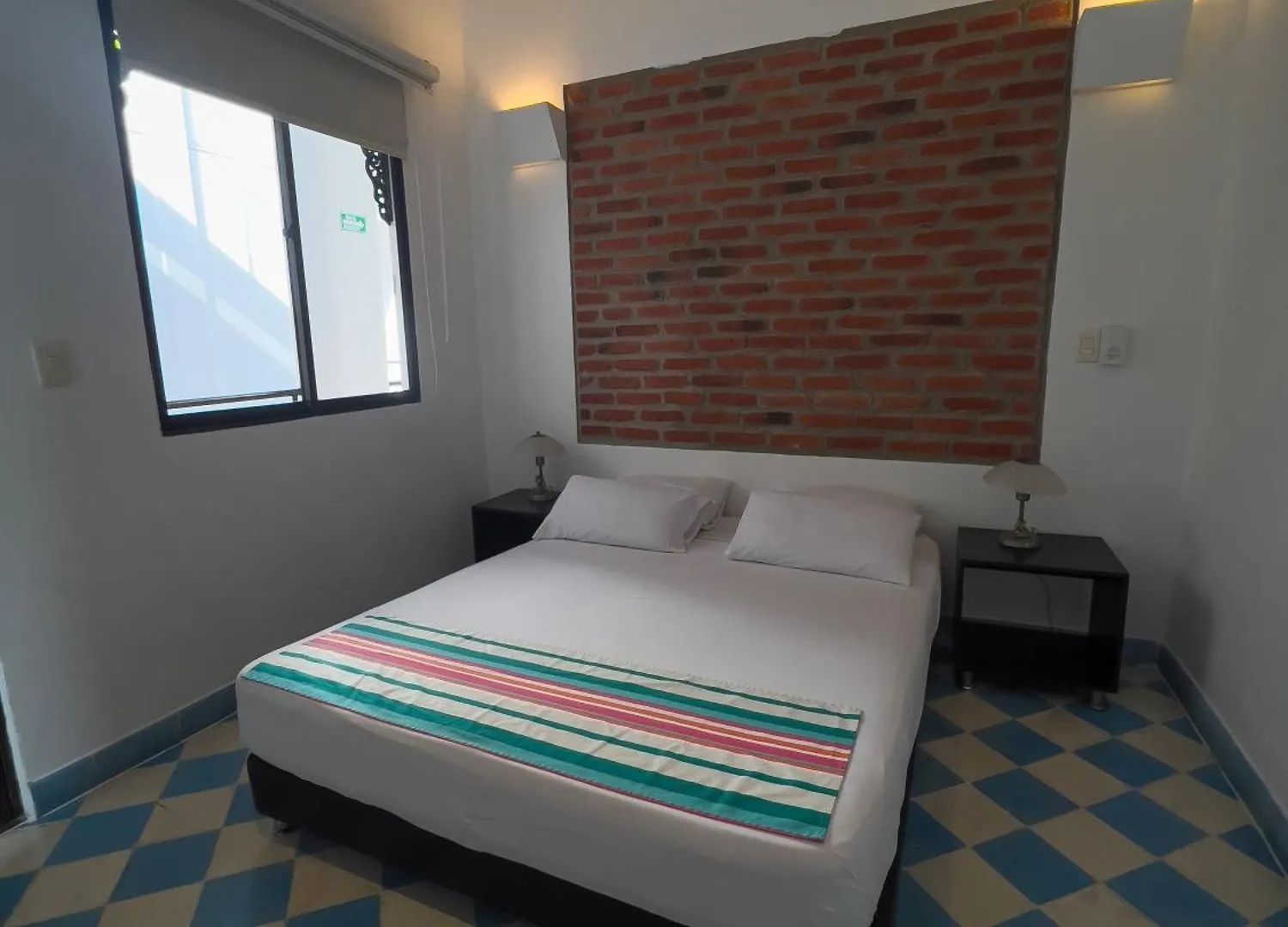 ****  Hotel Puerto Pelicano Santa Marta  Colombia