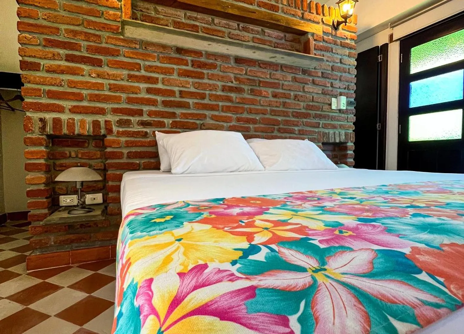 Hotel Puerto Pelicano Santa Marta