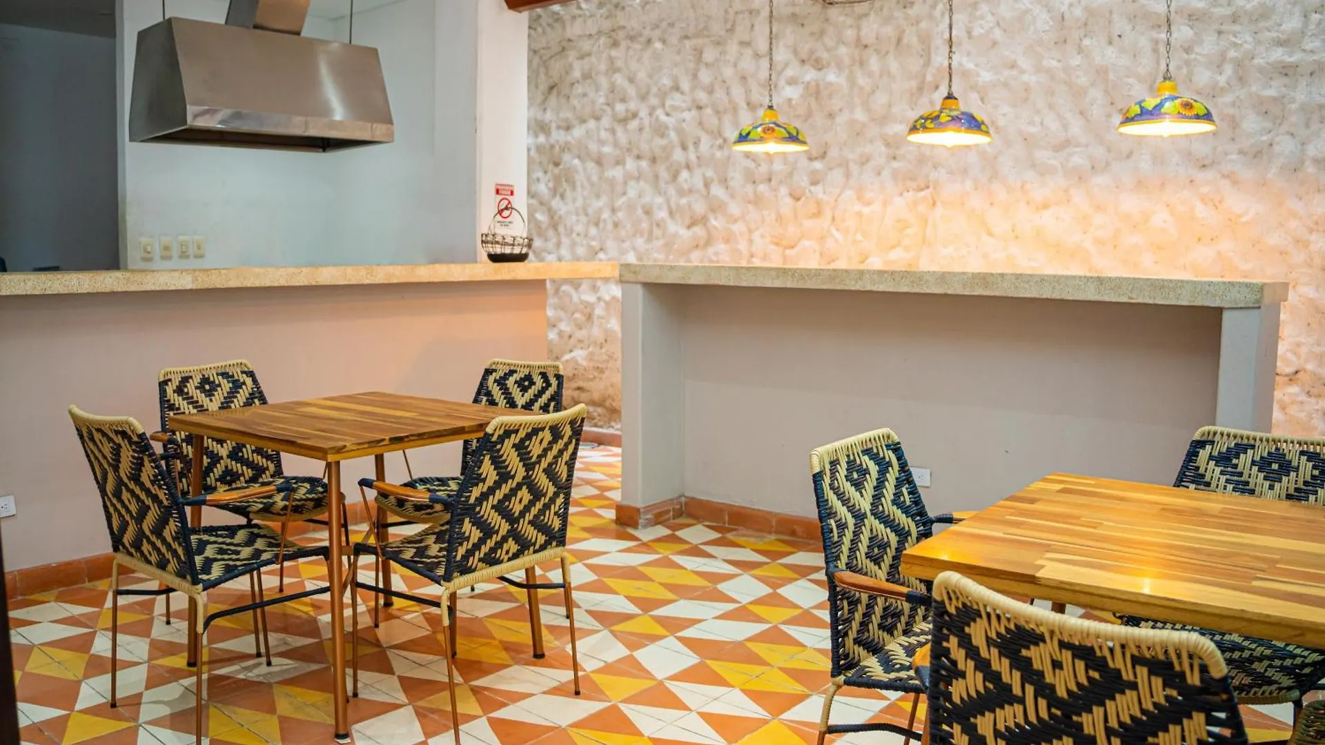 ****  Hotel Puerto Pelicano Santa Marta  Colombie