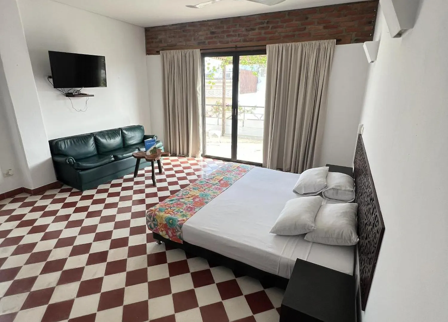 Hotel Puerto Pelicano Санта-Марта